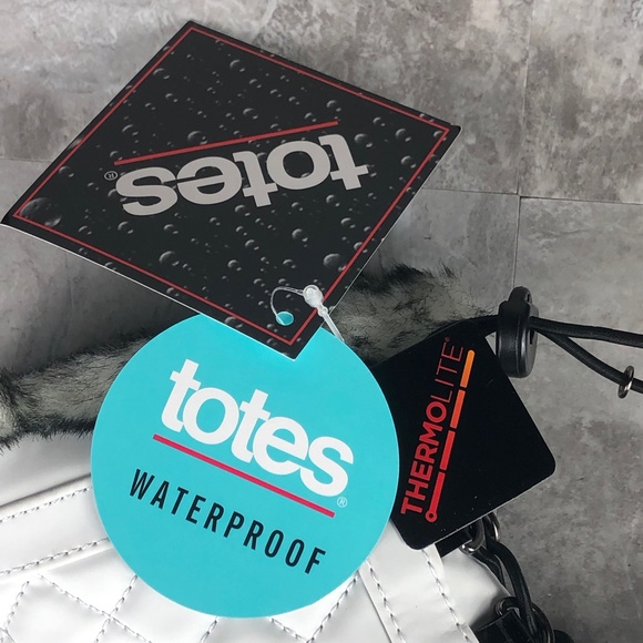 TOTES LISA Women's White / Black Waterproof Flat Heel Snow Winter Bo… - Picture 12 of 15